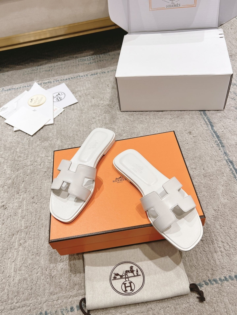 Hermes Slippers